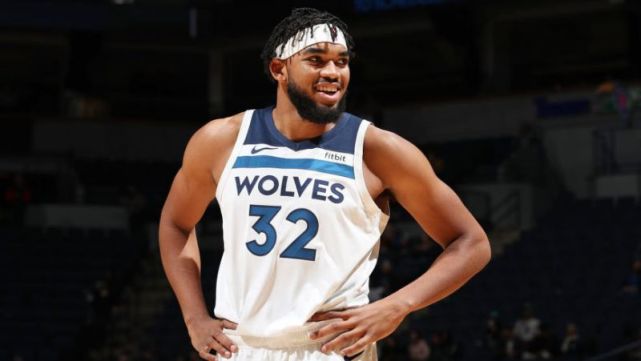 也更注重配 也更注重配