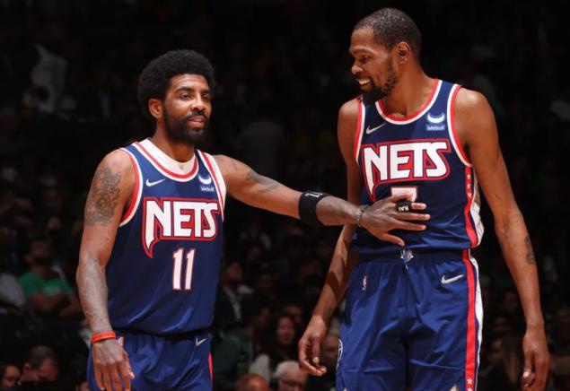 一直在球队 一直在球队