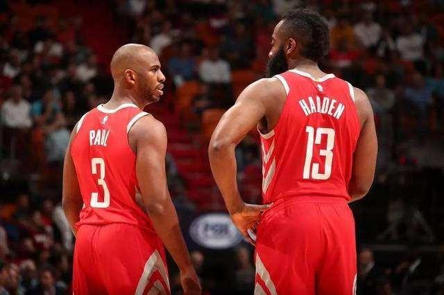 表现出色 表现出色