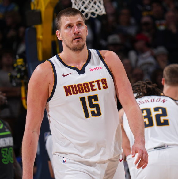 年人的比赛 年人的比赛